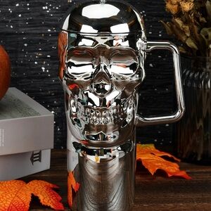 Chrome Skull tumbler